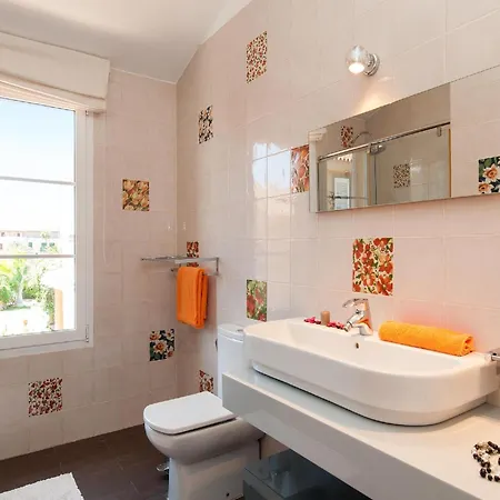 Meloneras Luxury Retreat In Gran Canaria Private Heated Pool Beautiful Terrace Bbq Short Distance From Meloneras And Mapalomas Beach,