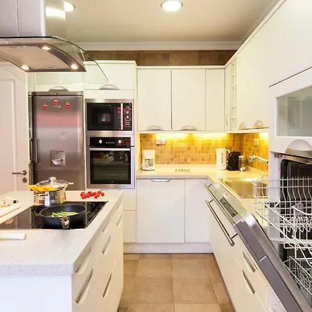 Meloneras Luxury Retreat In Gran Canaria Private Heated Pool Beautiful Terrace Bbq Short Distance From Meloneras And Mapalomas Beach, Βίλα